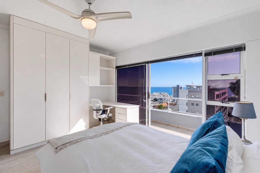 3 Bedroom Property for Sale in Sea Point Western Cape